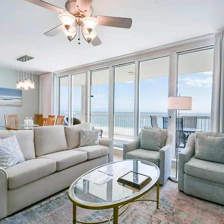 Silver Beach Towers E1404